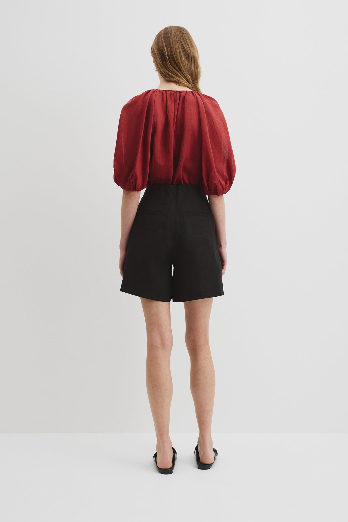 Organically Grown Linen Suit Short