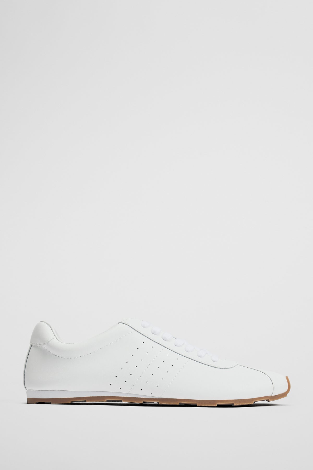 Darcy Sneaker