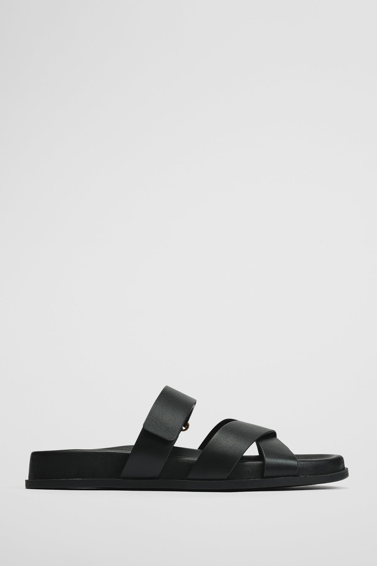 Ellie Sandal