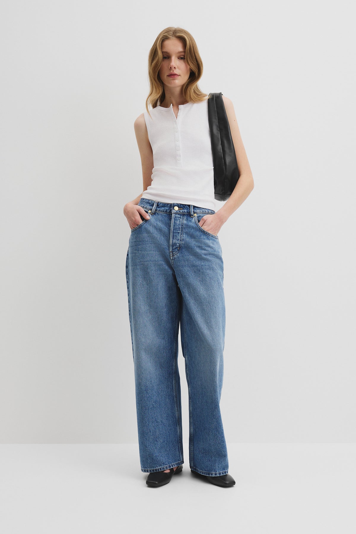 Button Henley Tank