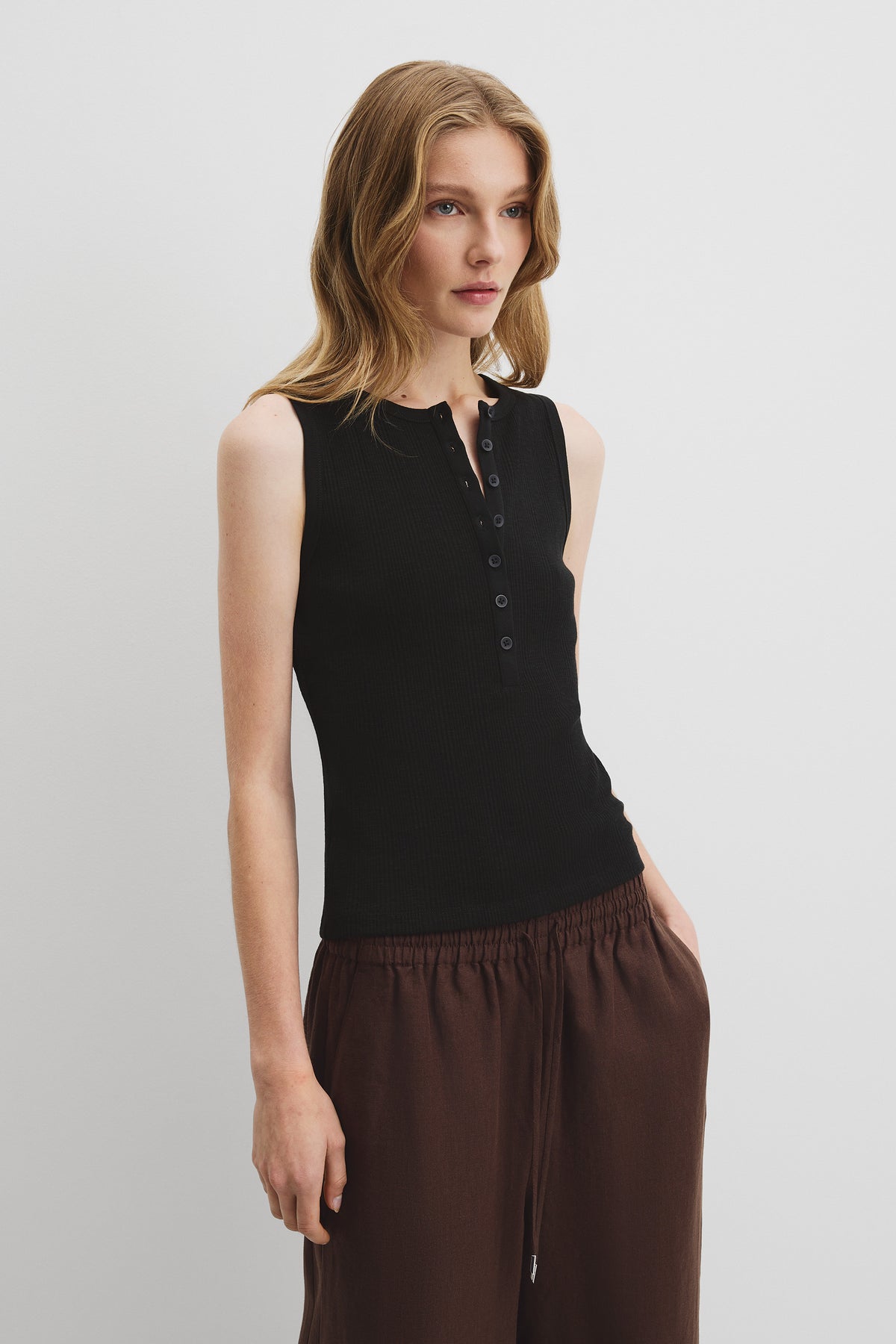 Button Henley Tank