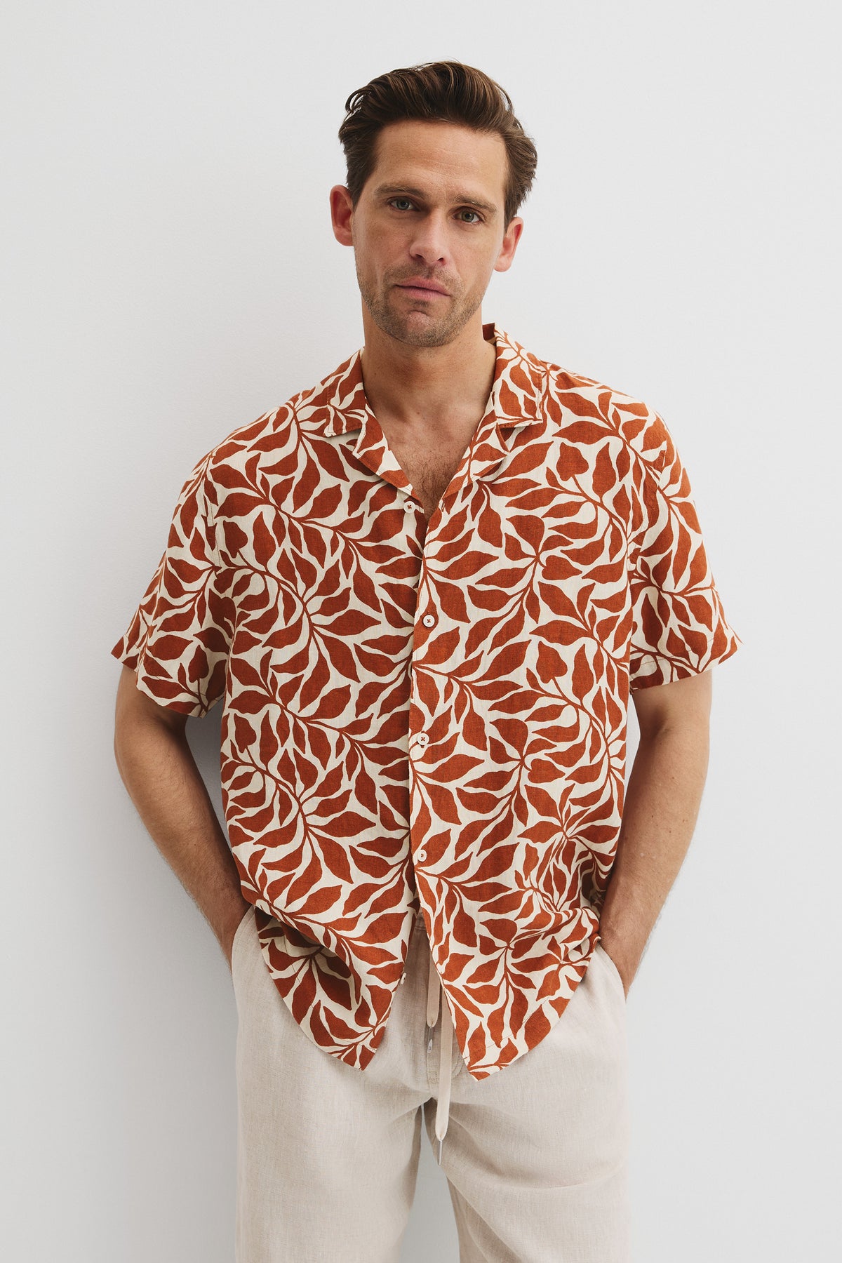 Linen Leaf Print Short Sleeve Shirt