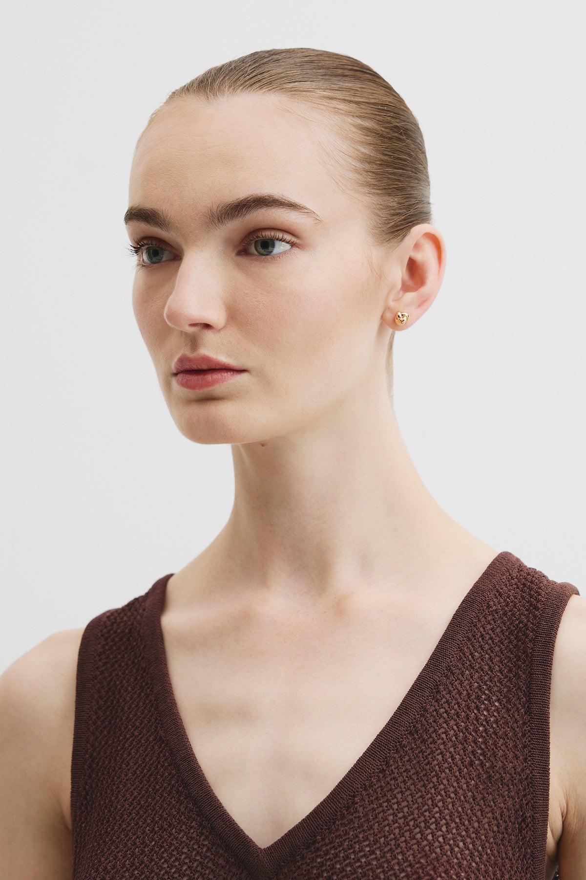 Lucia Knot Stud Earring