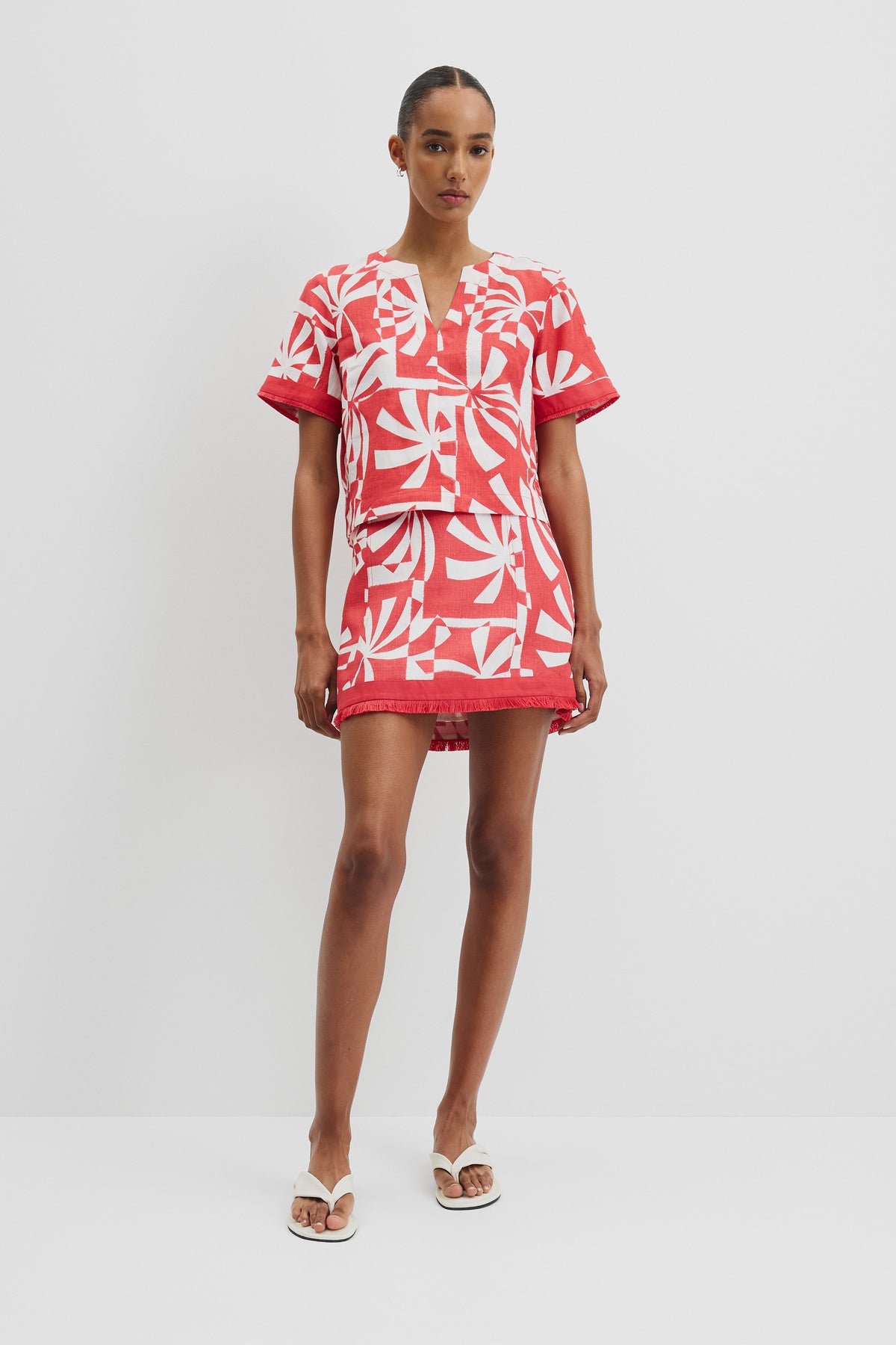 Organically Grown Linen Print Fray Mini Skirt