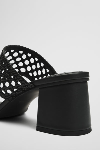 Marina Heel
