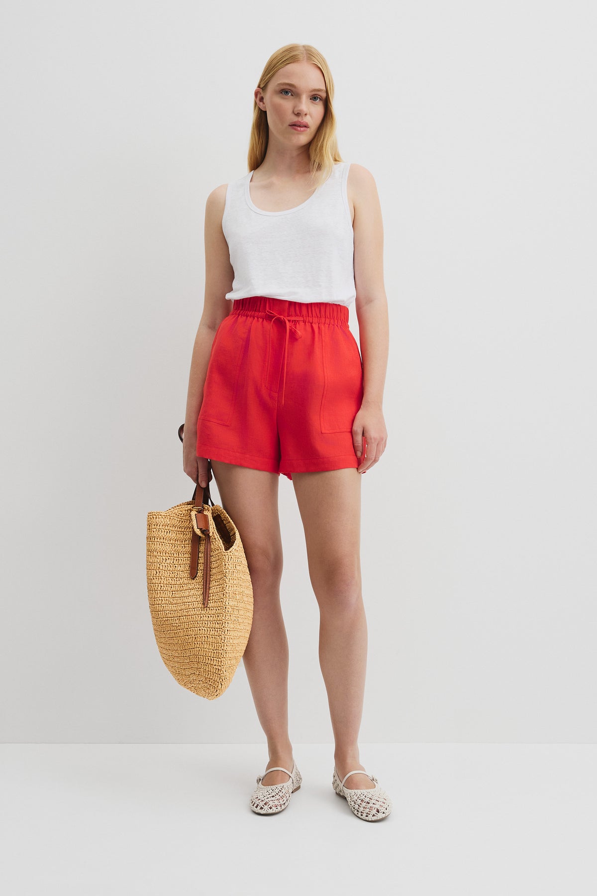 Organically Grown Linen Tie Detail Short