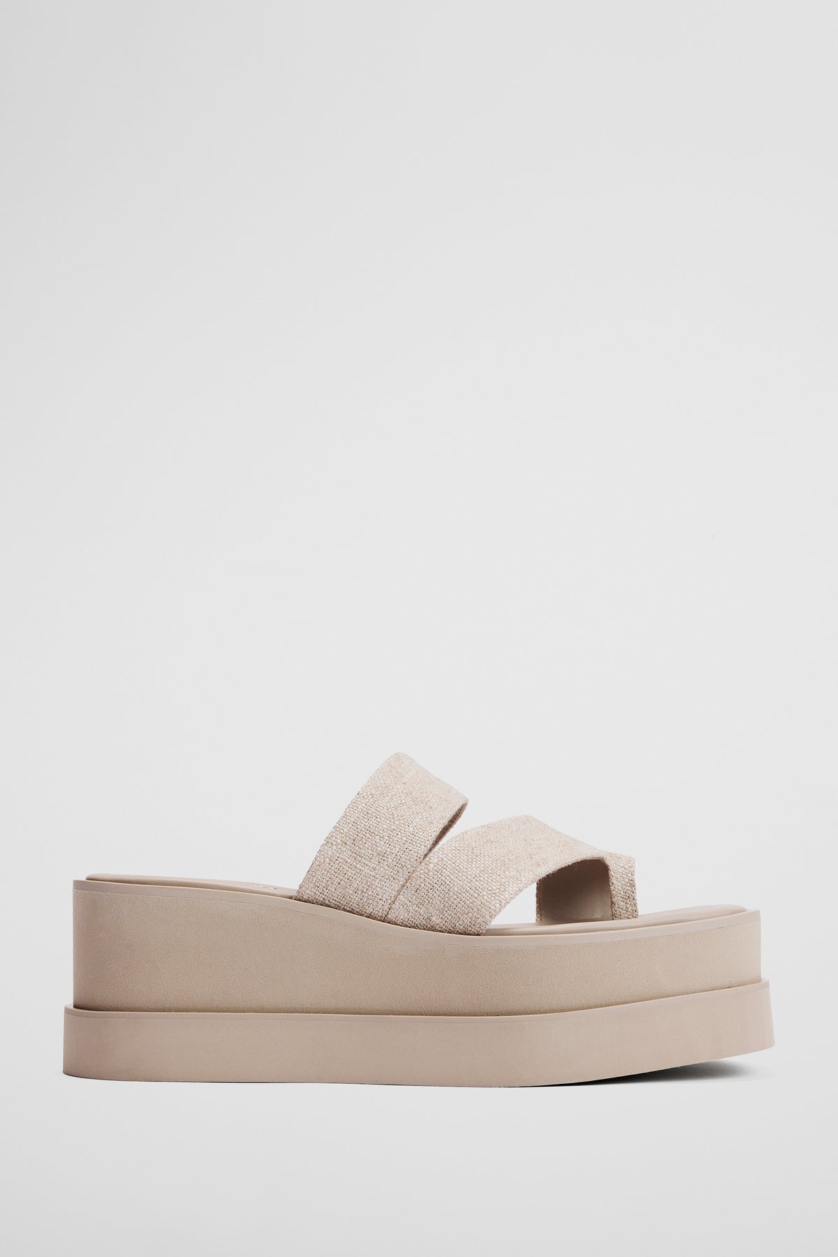 Arya Flatform