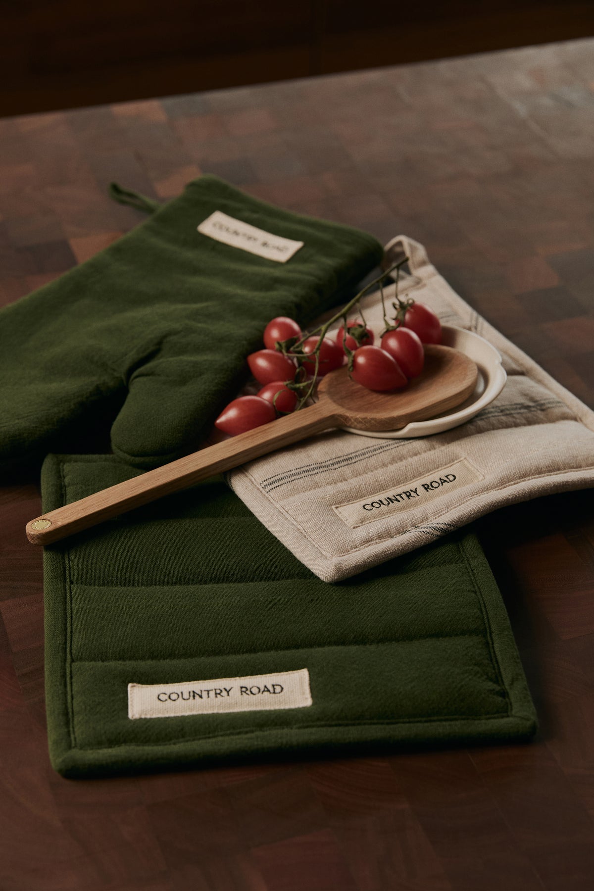 Bruny Pot Holder