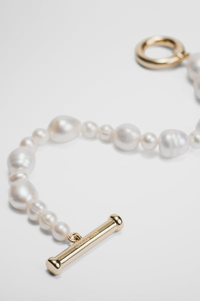 Lila Freshwater Pearl Bracelet