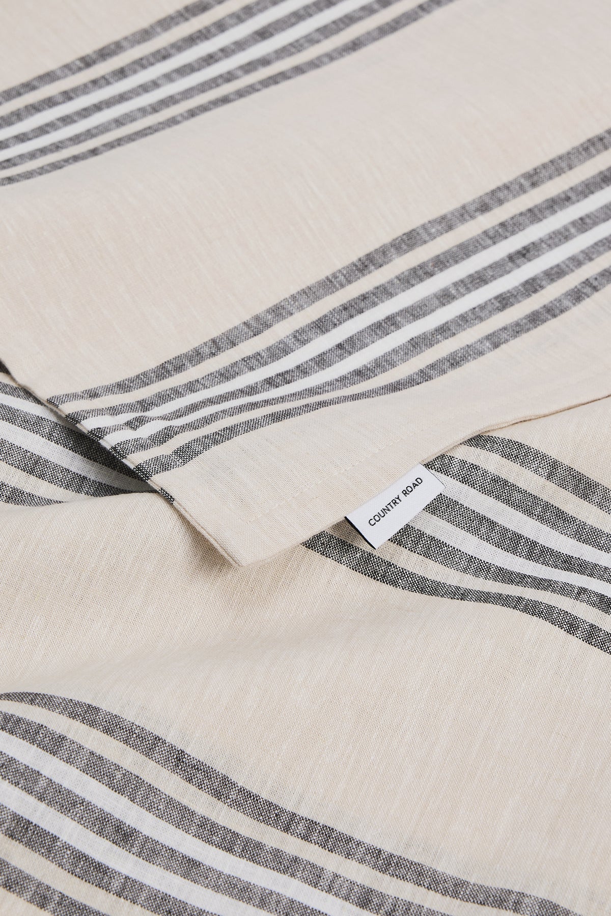 Riley Queen Quilt Cover