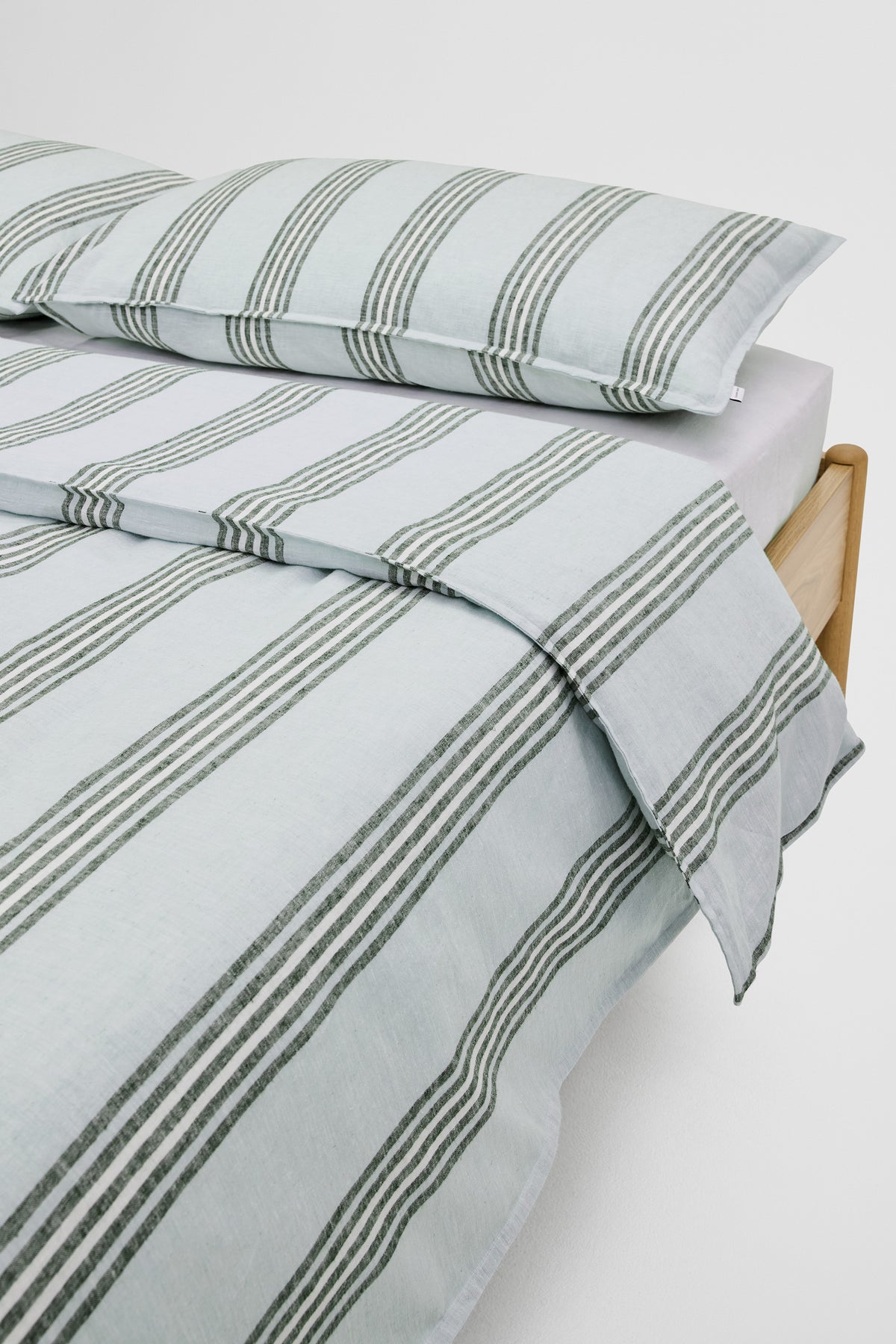 Riley Queen Quilt Cover