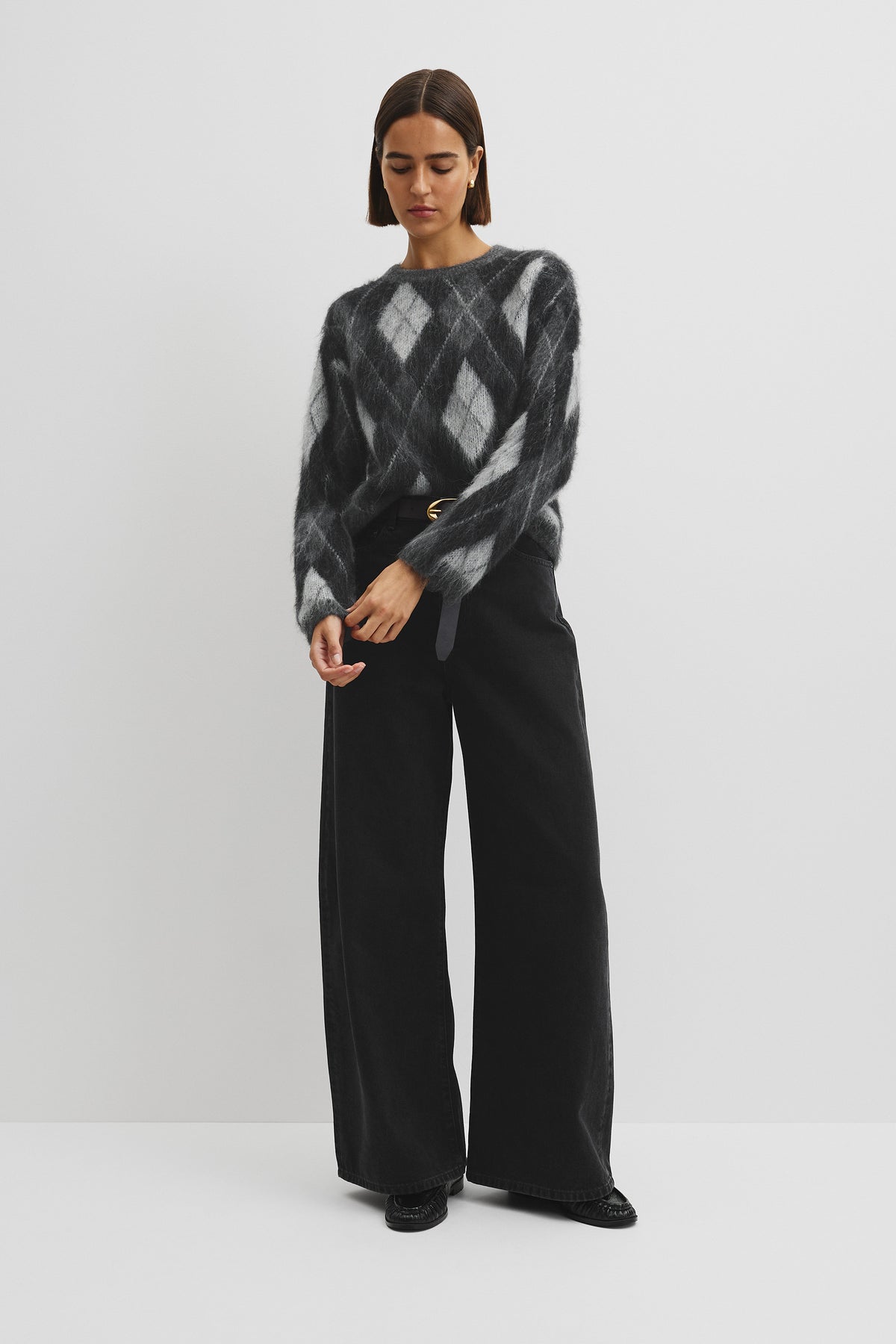 Argyle Crew Neck Knit