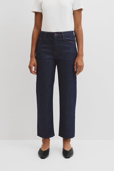 Classic Mid Rise Straight Jean