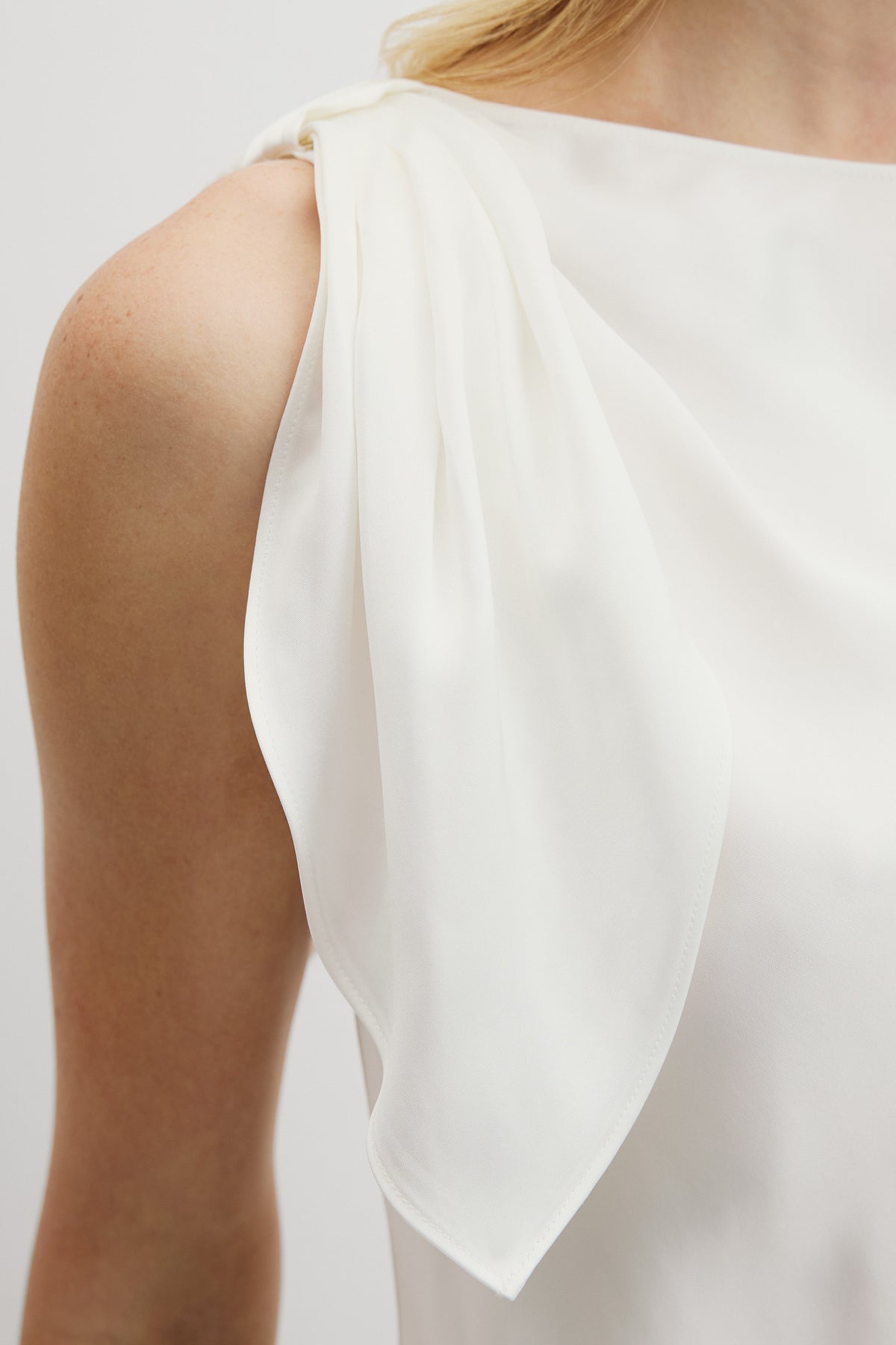 Tie Shoulder Top