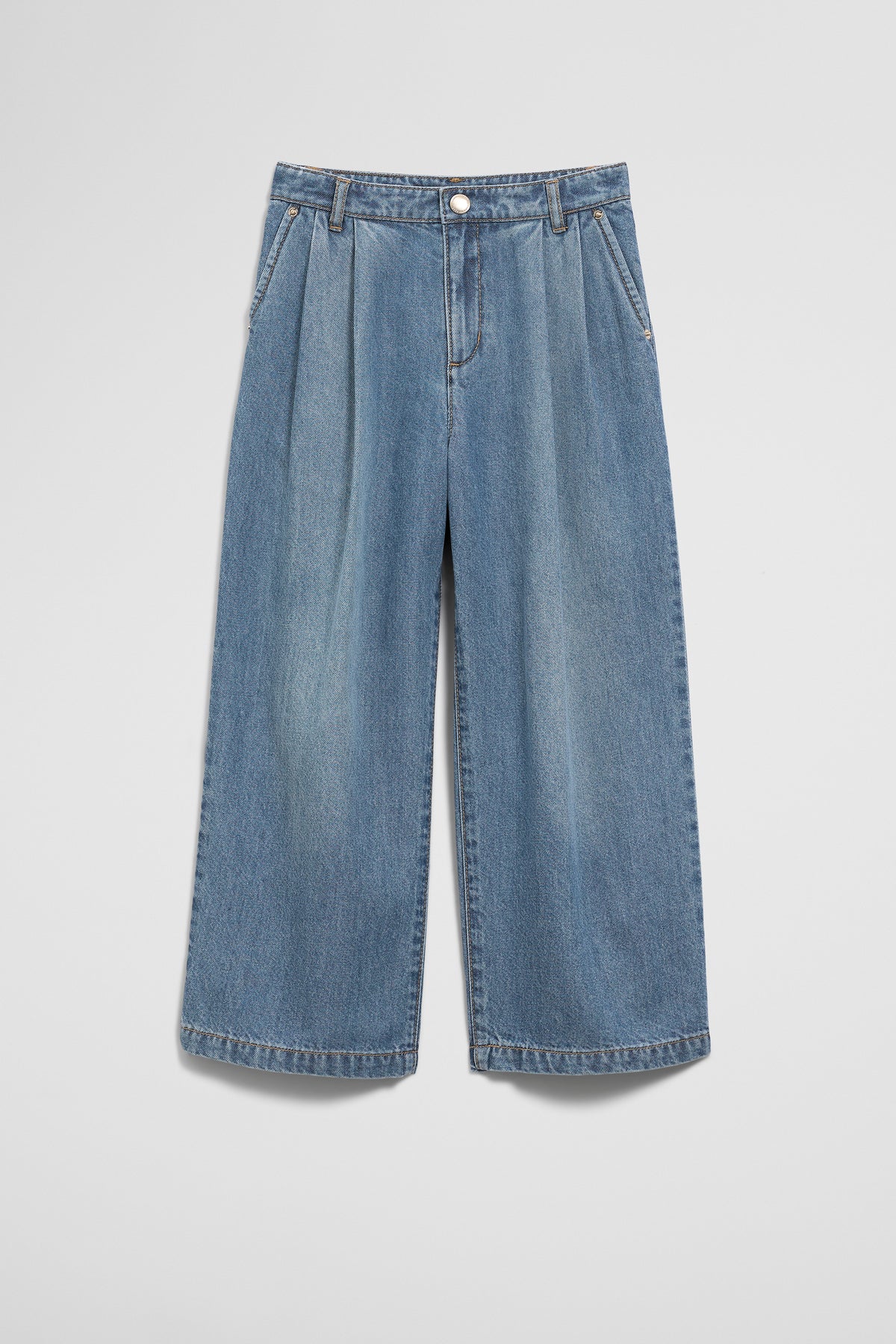 Pleated Jean