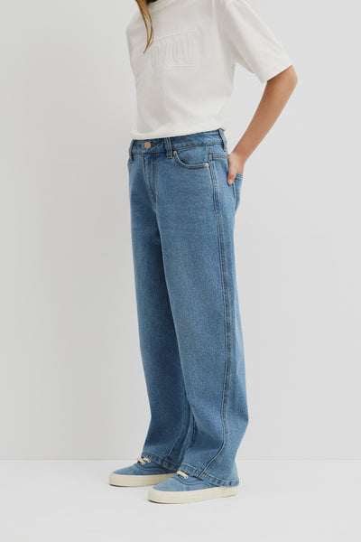 Curved Seam Jean