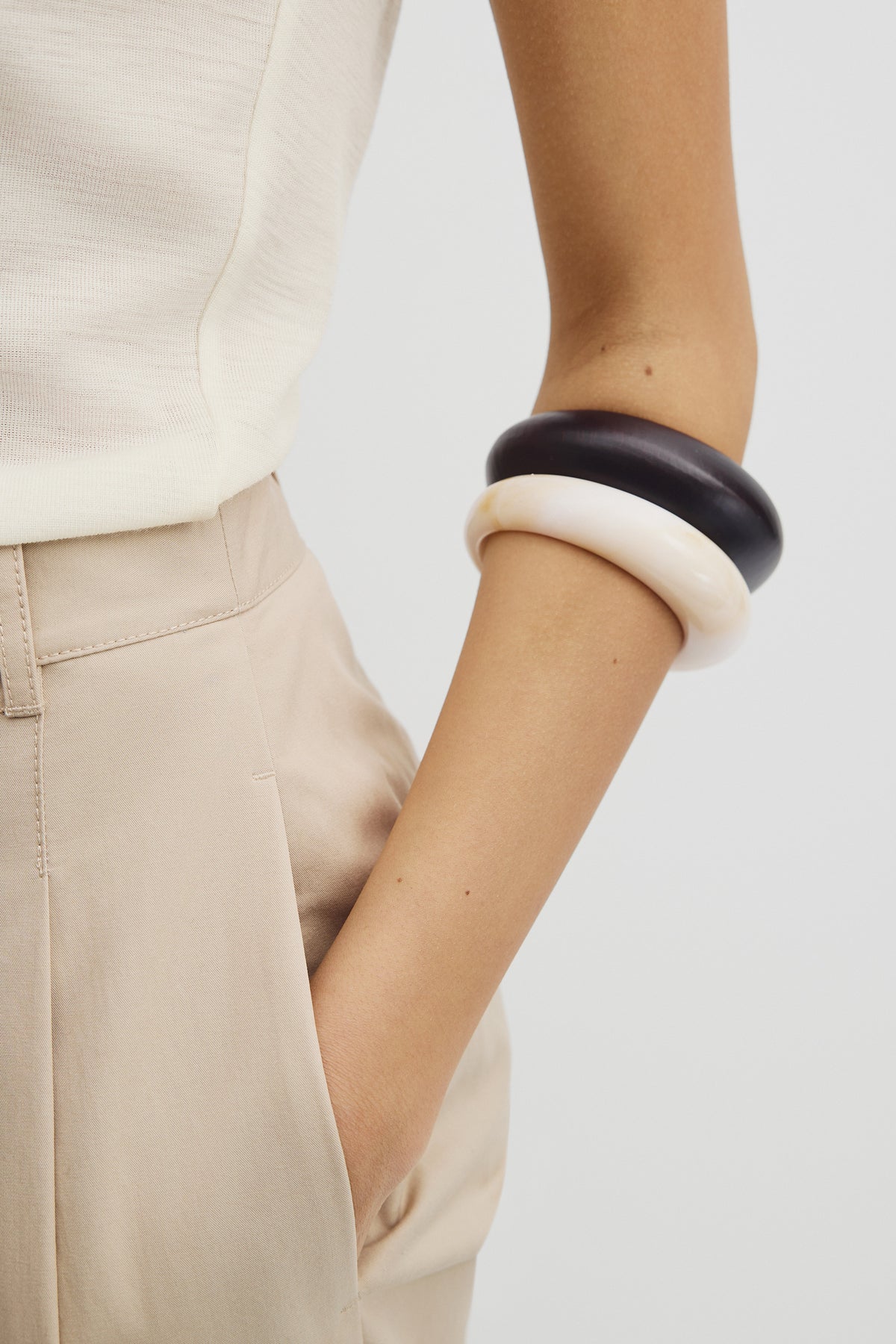 Pia Bangle Set Of 2