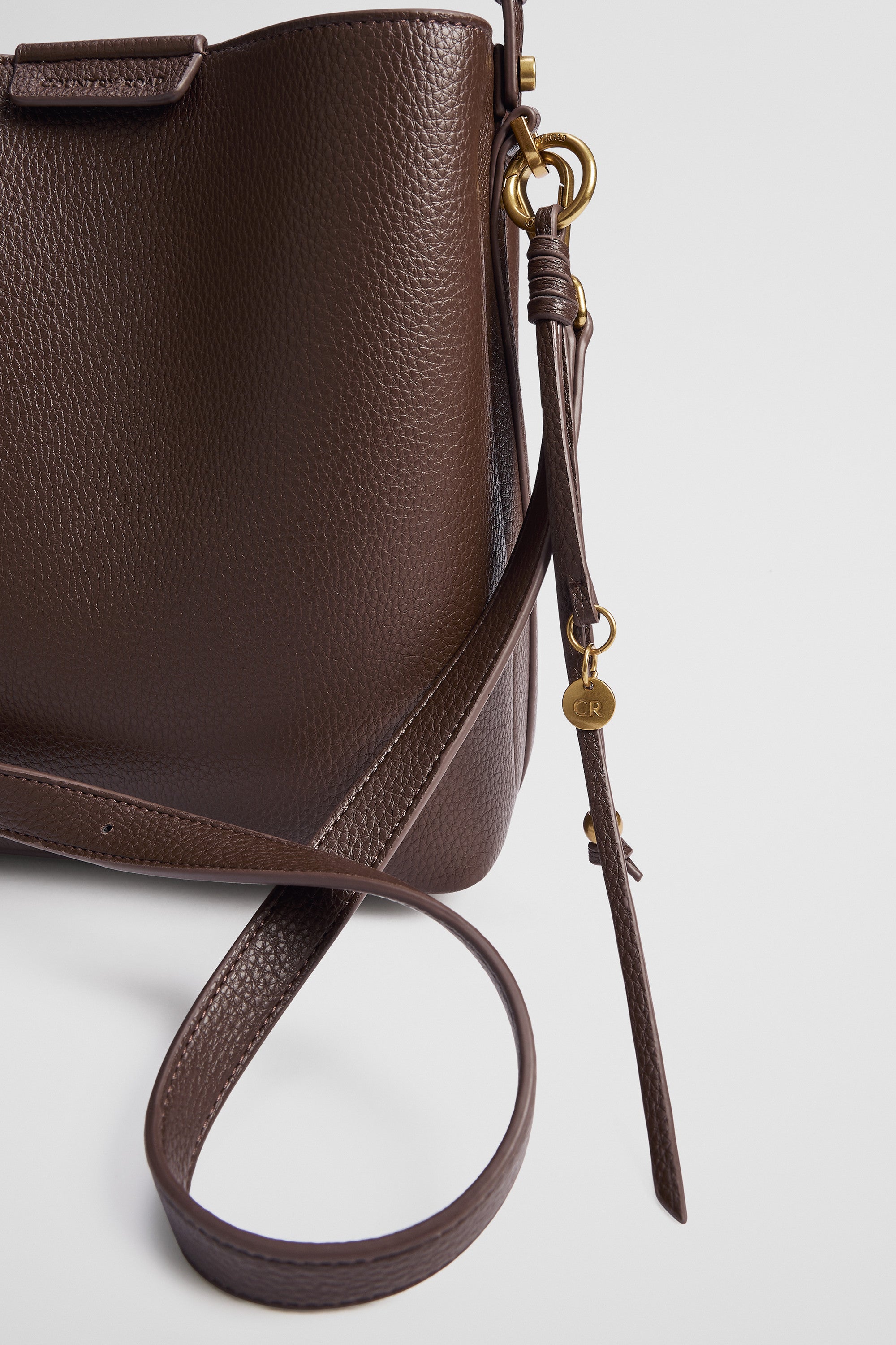 Spliced Bucket Bag – Country Road