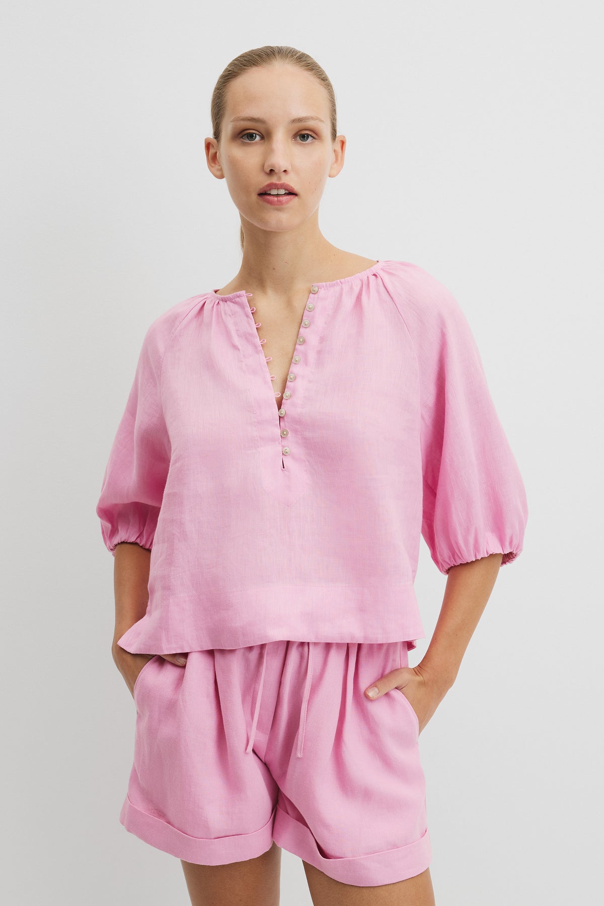 Linen Gathered Linen Top