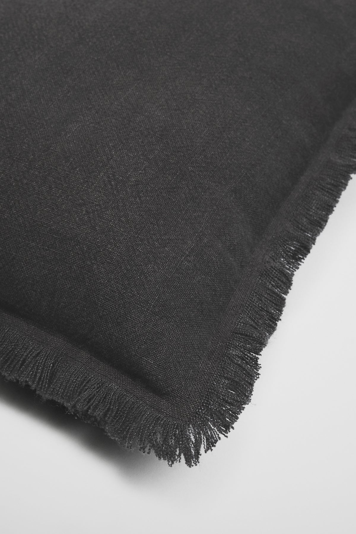 Grove 40X60 Cushion