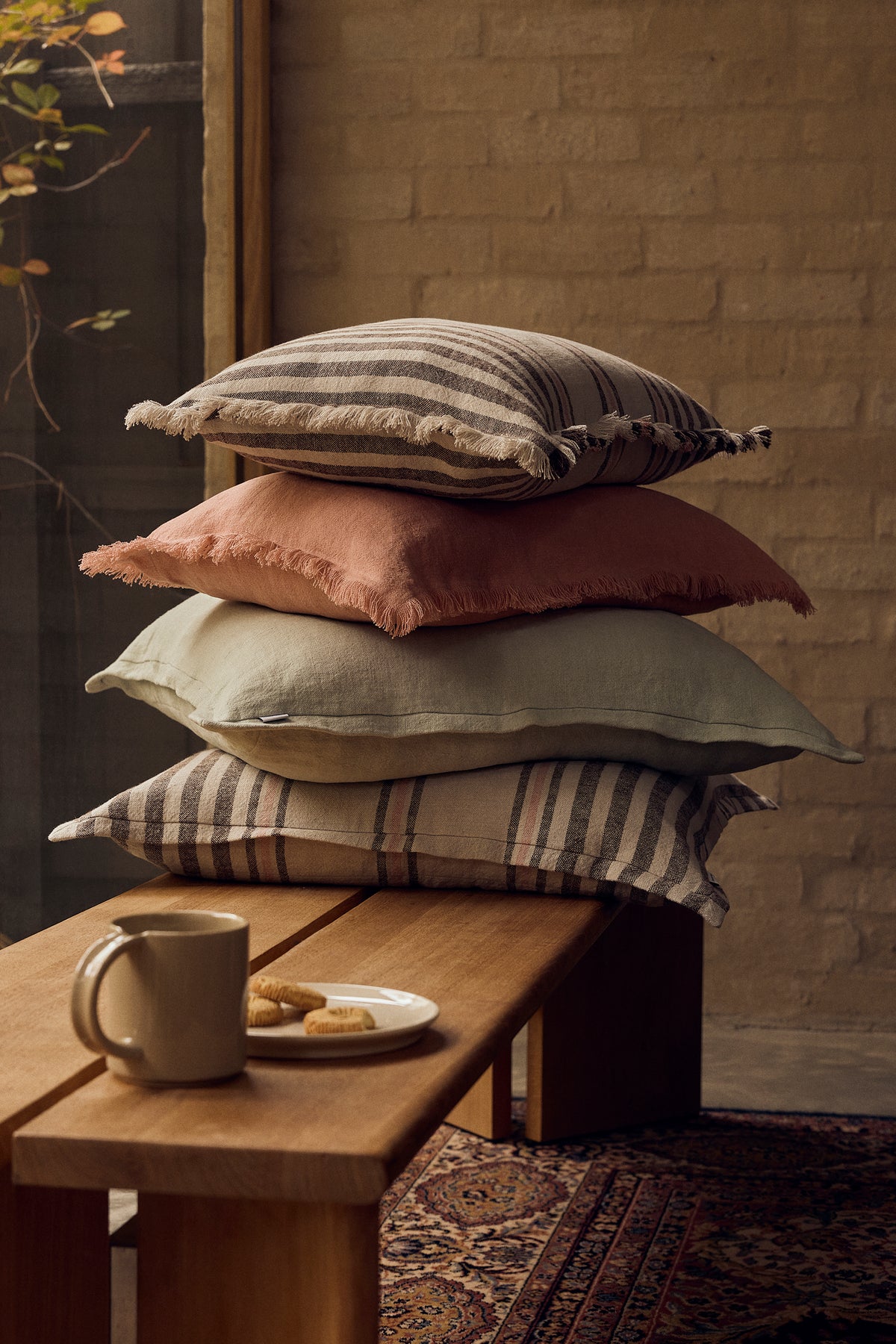 Grove 40X60 Cushion