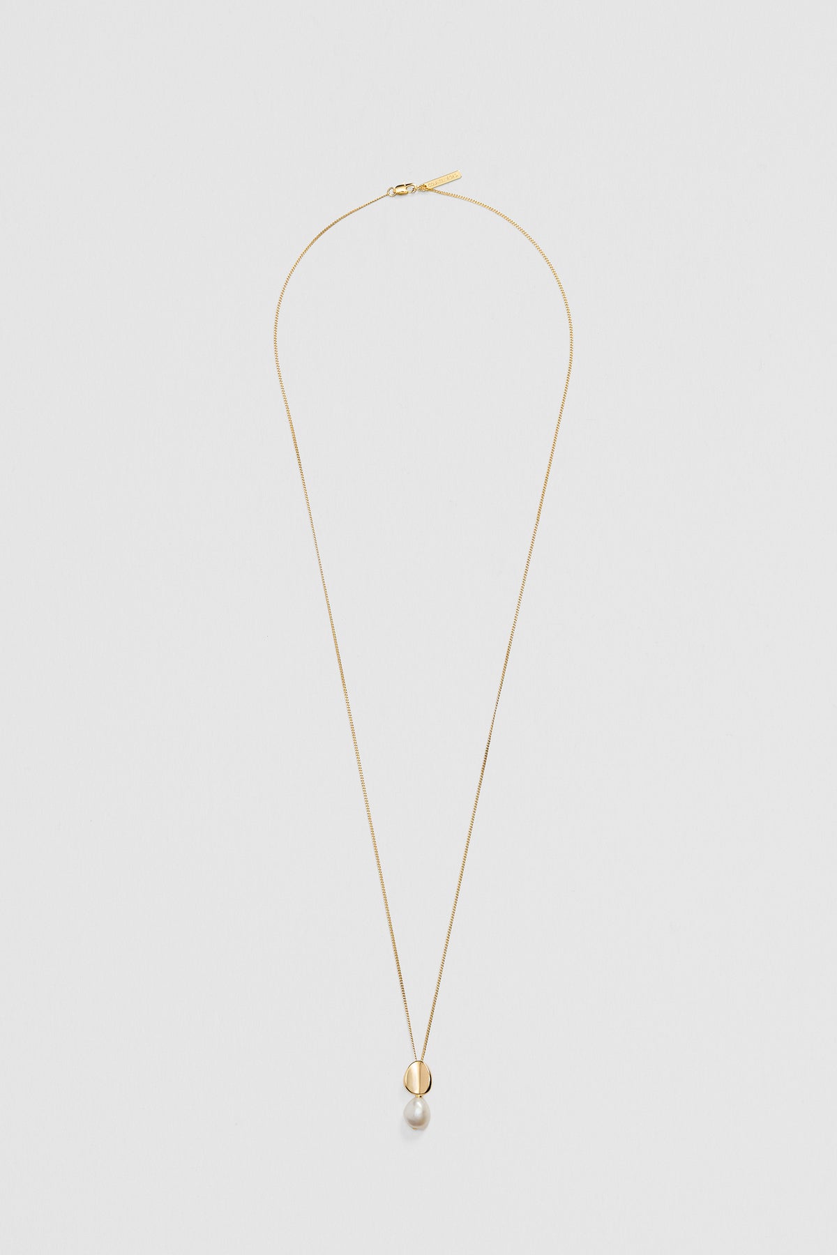 Ada Pendant Necklace