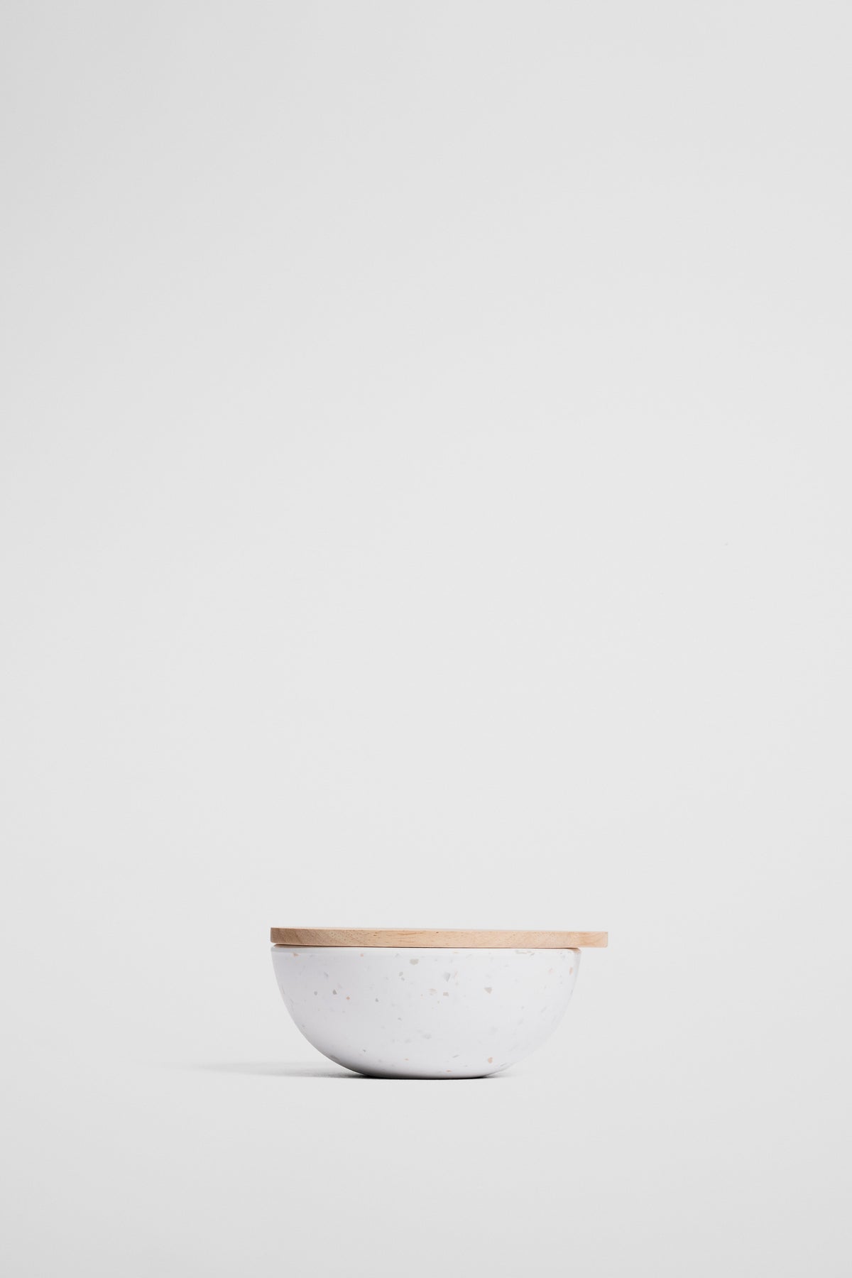 Lorne Dip Bowl With Lid