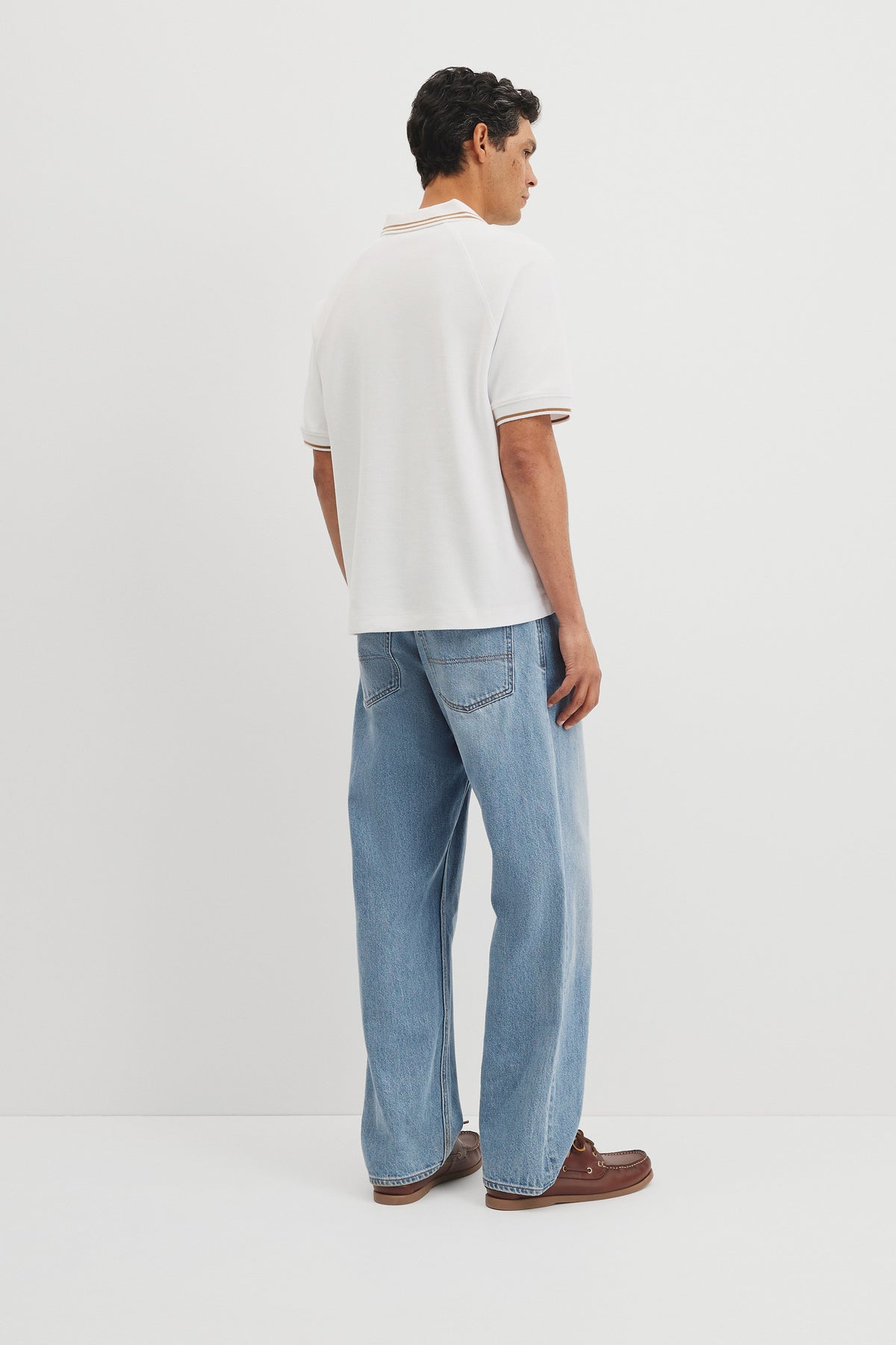 Short Sleeve Txt Cntst Tip Trph