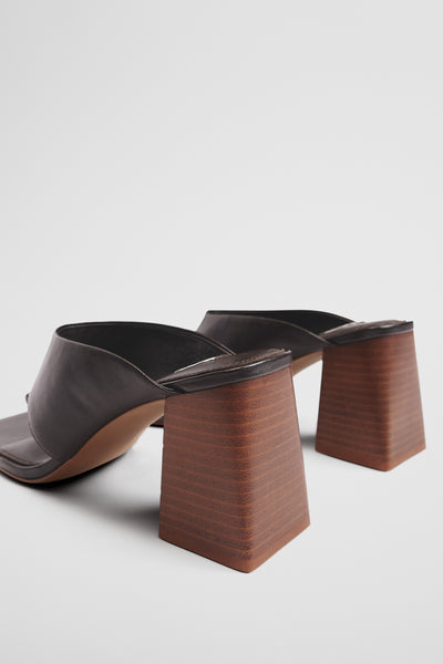 Valerie Heel