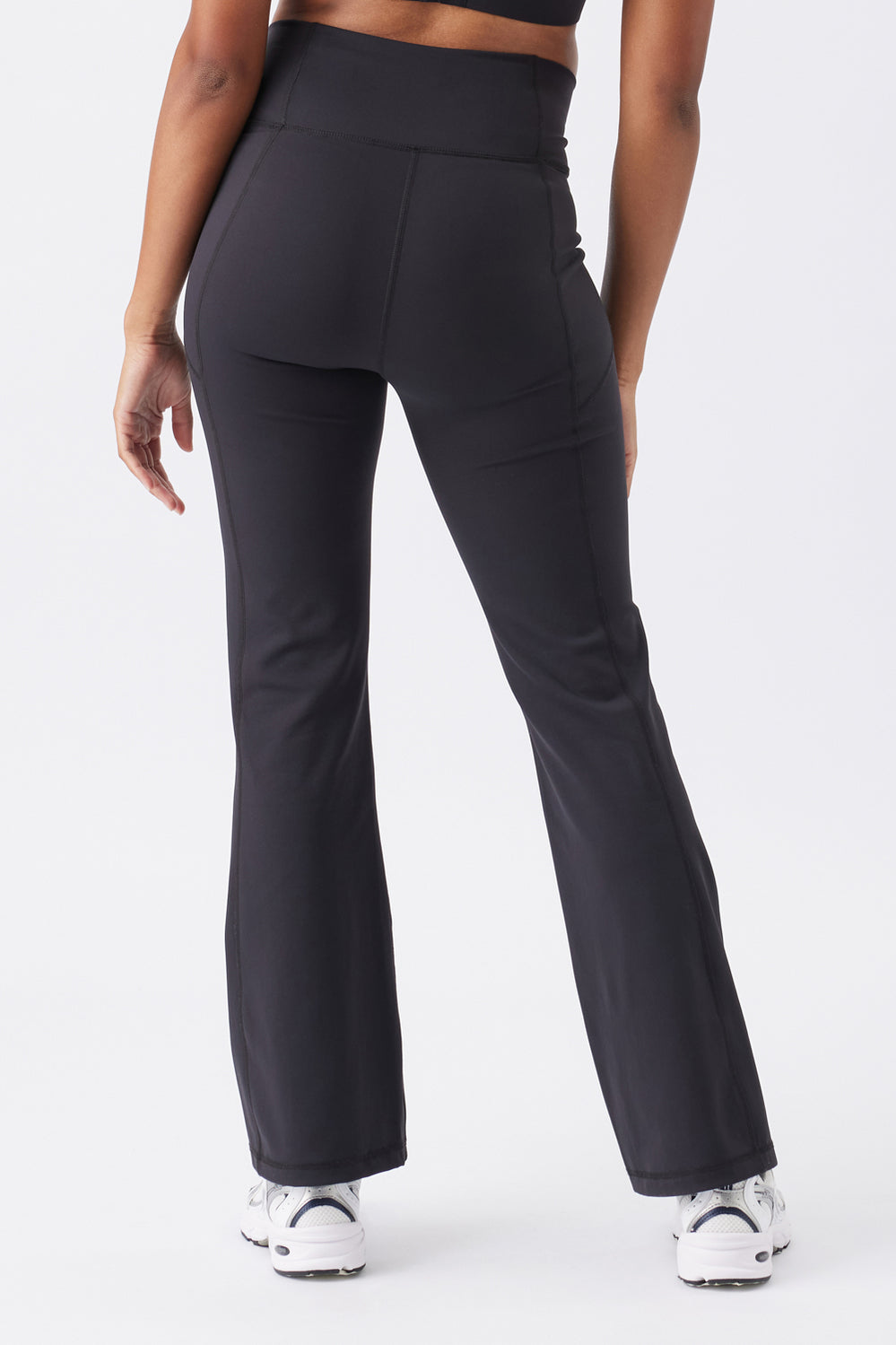 Tempo Flare Maternity Legging - Black - image 4