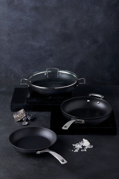 Toughened Non Stick Shallow Casserole 30cm - NO COLOUR - image 4