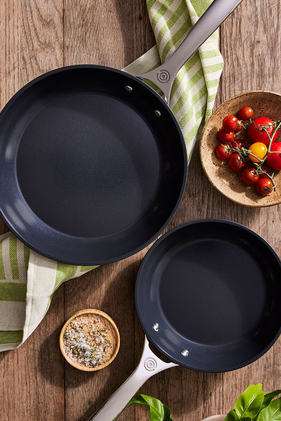 Non Stick Ceramic Fry Pan Set - NO COLOUR - image 2