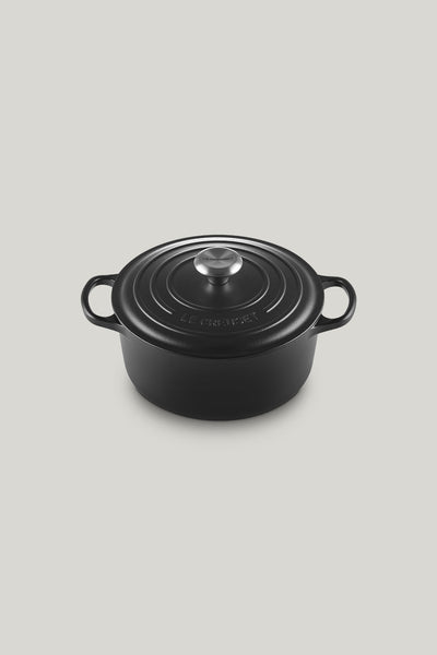 Signature Cast Iron Round Casserole 24cm - Matte Black - image 1