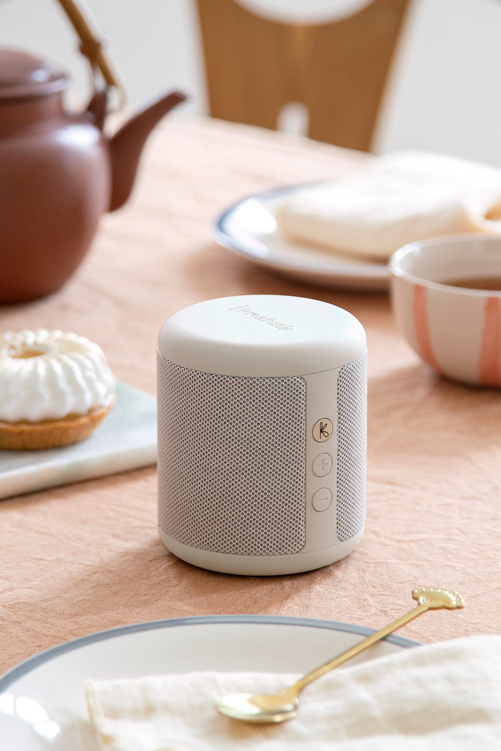 Karl Bluetooth Speaker - Soft White - White - image 4