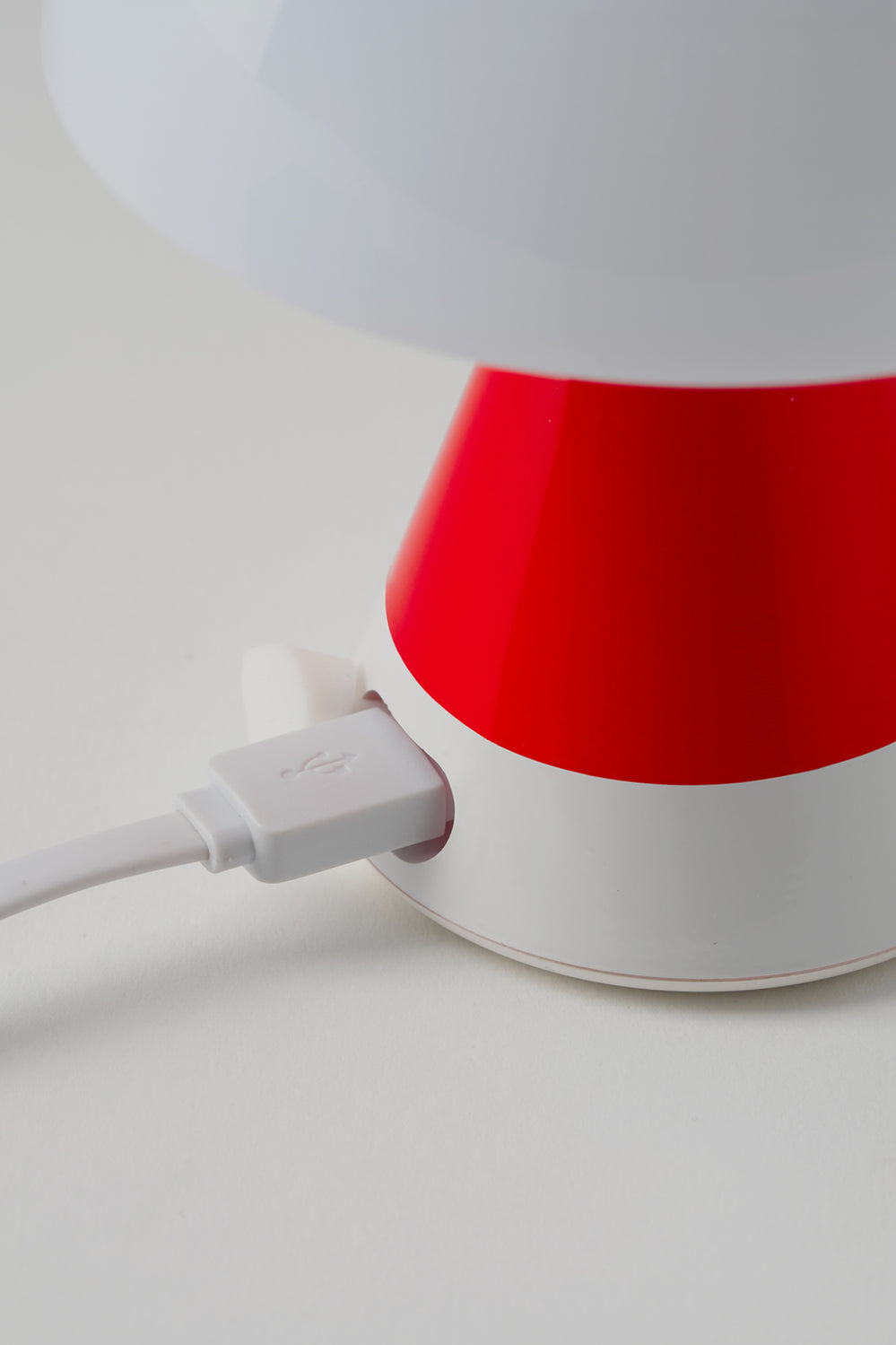 Mina M Medium Portable Led Lamp Pantone -2035 Red - Red - image 2