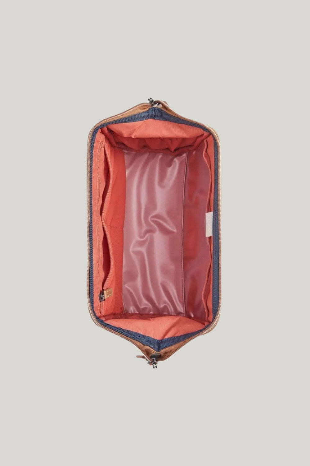 Chatelet Air 2.0 Toiletry Bag - Navy - image 3