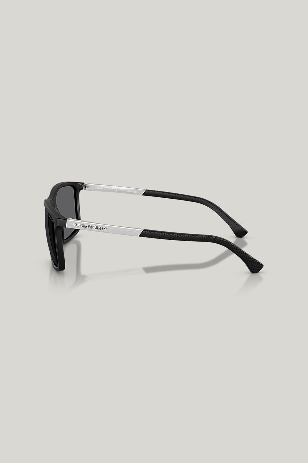 EA4058 Polarised - Black - image 3