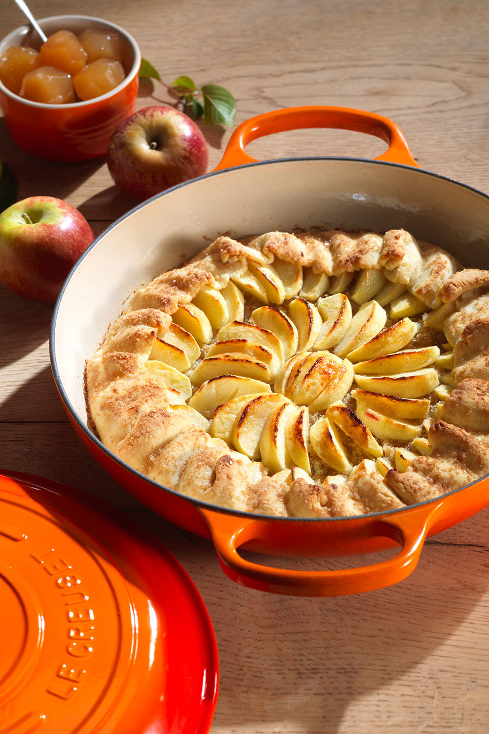 Signature Cast Iron Shallow Casserole 30cm - Volcanic - image 3