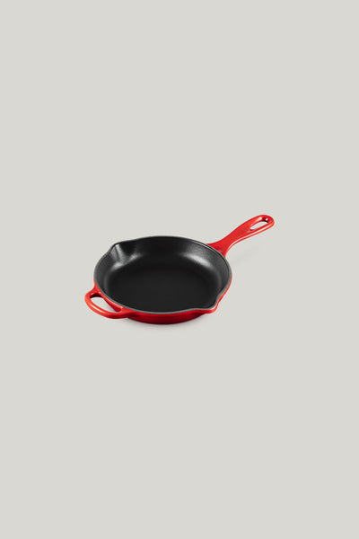 Signature Cast Iron Round Skillet 20cm - Cerise - image 1