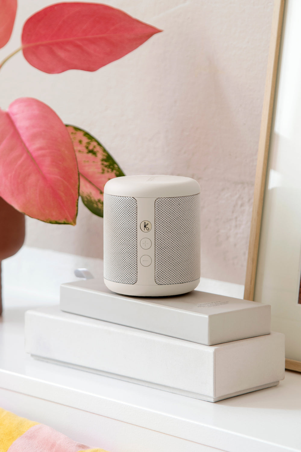 Karl Bluetooth Speaker - Soft White - White - image 3