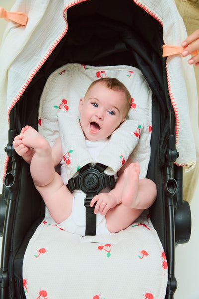 Cosy Pram Liner And Harness Protector - Cherry Chic - Cherry - image 2