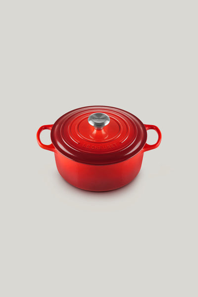 Signature Cast Iron Round Casserole 24cm - Cerise - image 1
