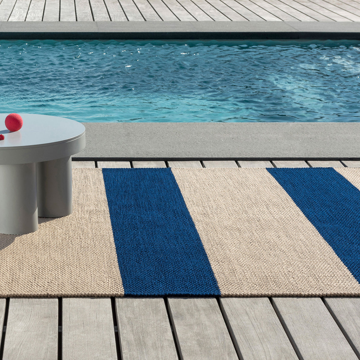 Deck Electric Blue Outdoor Rug 230x160cm - Mid Blue - image 4