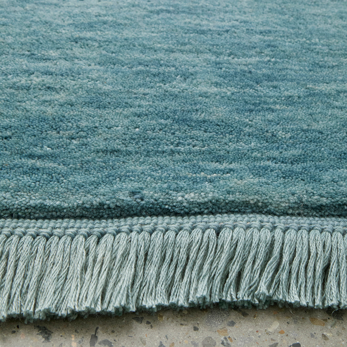 Kinship Sky Blue Rug 400x300cm - Light Blue - image 4