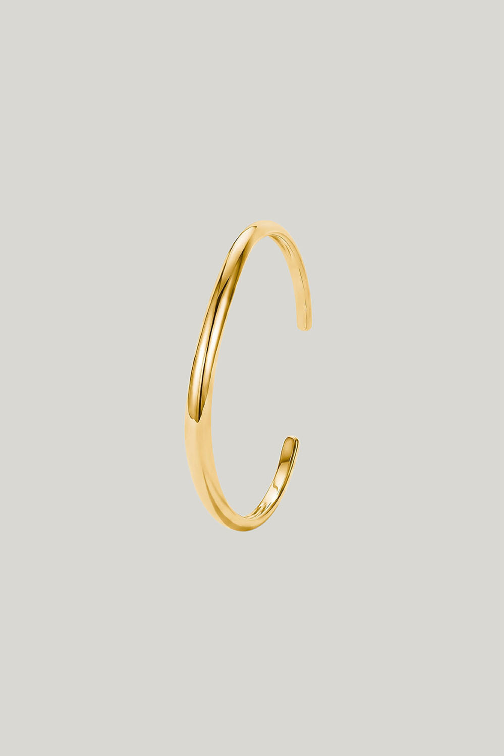 Bangle With Wave Design In Gold - Gold - image 4