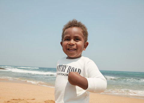 AUSTRALIAN OPEN AOOFFICIAL COUNTRY ROAD KIDS BEACH TOWELNEW 